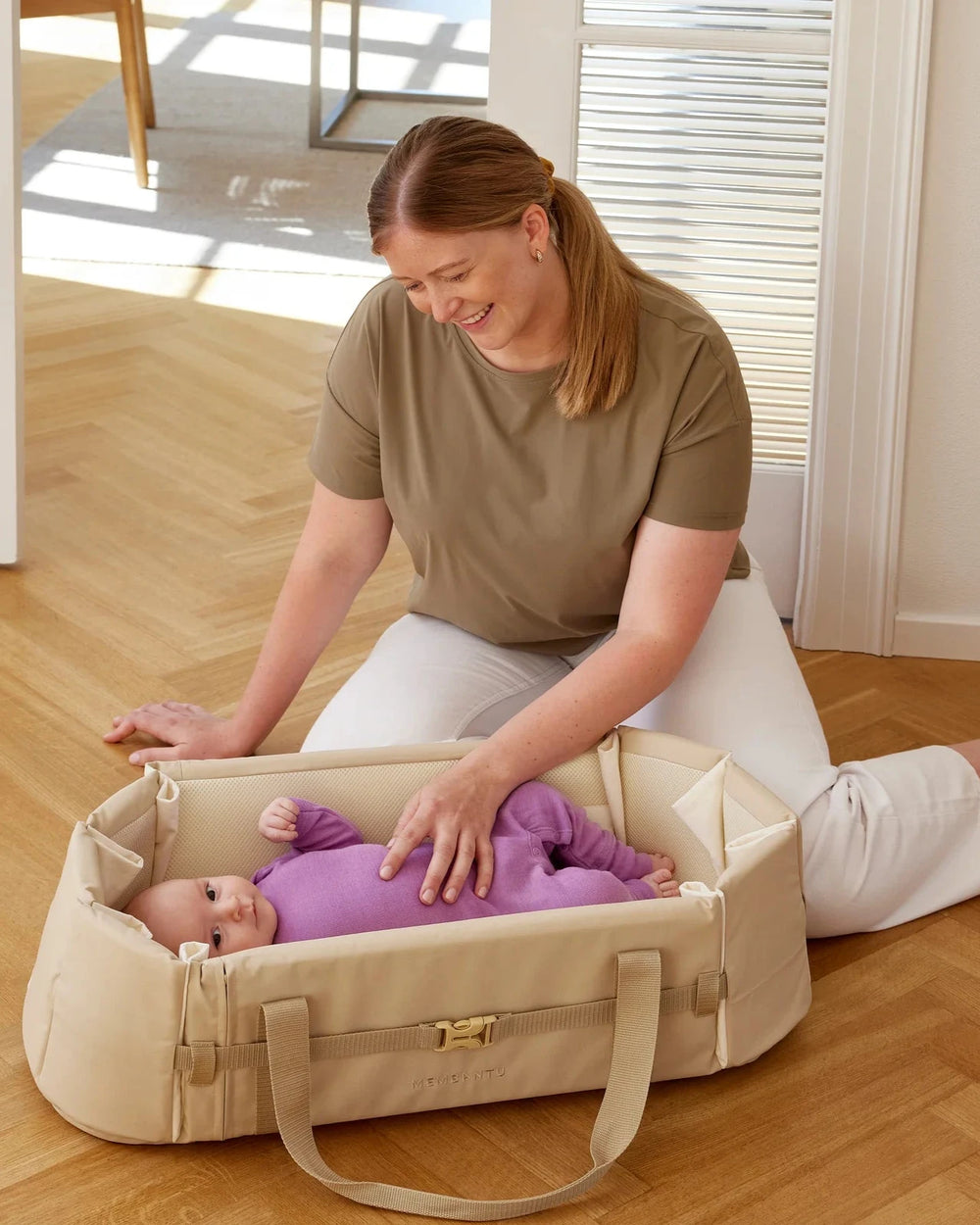 MEMBANTU Babytragetasche / Spielmatte / Nest