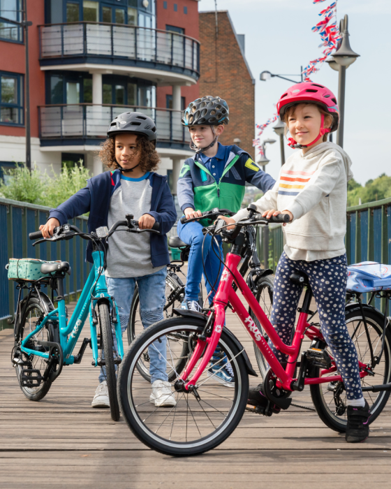 FROG 61 City Kinderfahrrad - 24 Zoll FROG BIKES